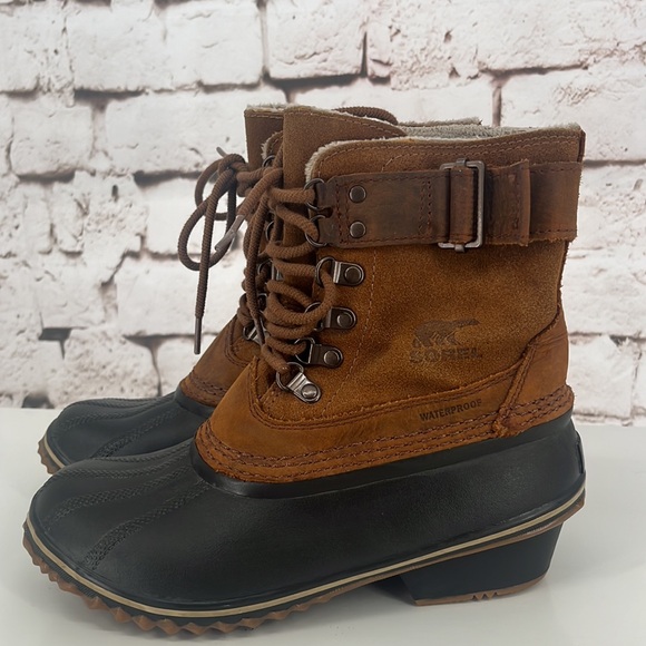 Sorel “Fancy Lace II” Boots, Size 7 - Picture 4 of 9